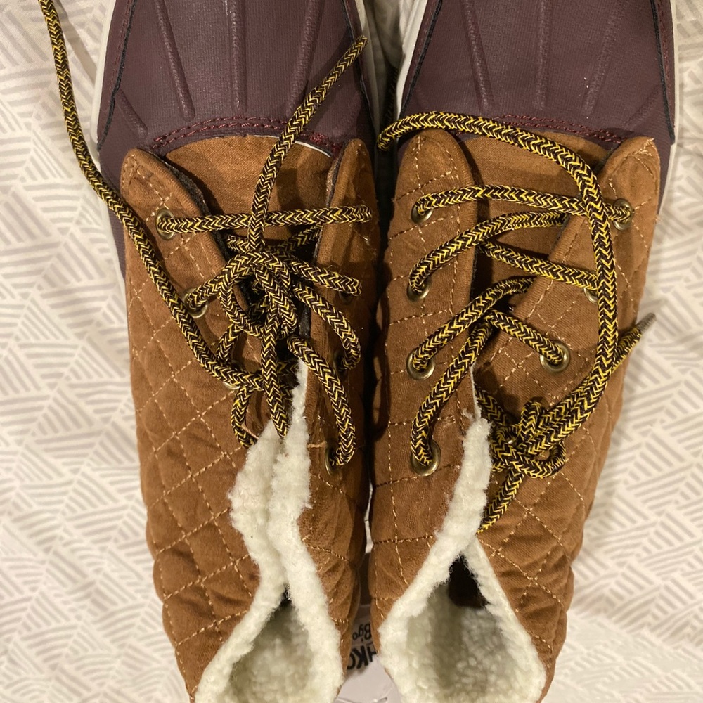 Oshkosh Big Girls Boots; size 3